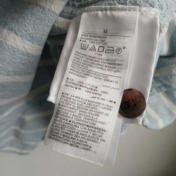 Old Navy Button Front Camp Shirt Short Sleeve Stripped Blue Mens Size Medium - Picture 5 of 5